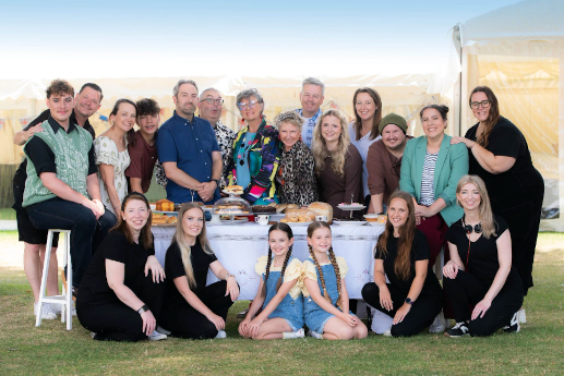 GBBO Cast 02 517